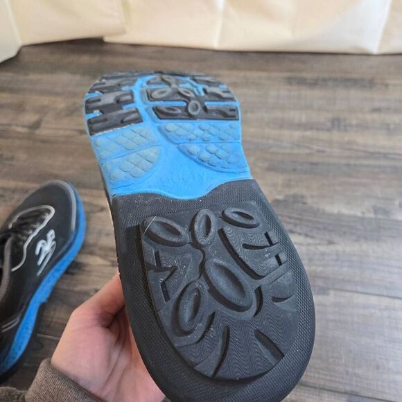 GDefy Mighty Walk sneakers blue black pain relief  men\'s size 11.5 comfort shoes